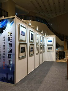 八棱柱展板 公共类家具